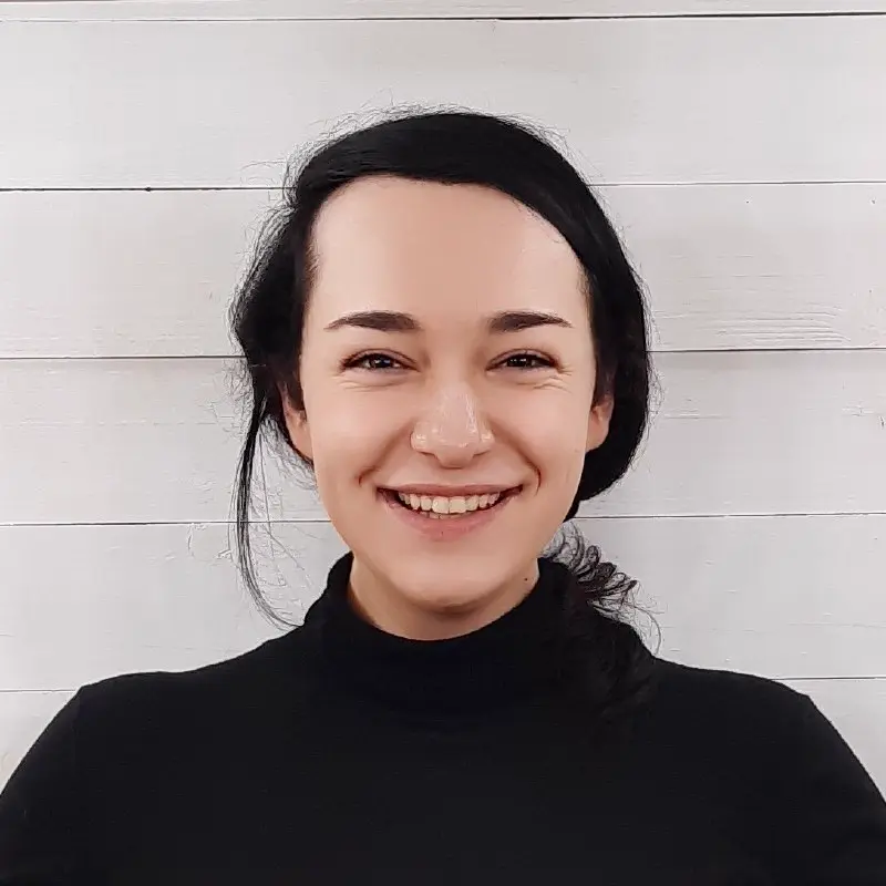 Юлія Погоріла